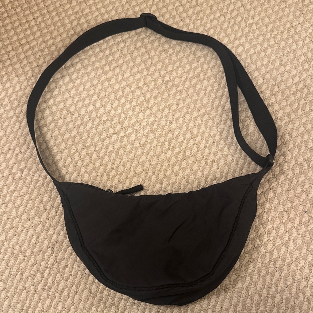 Uniqlo Black Shoulder Bag